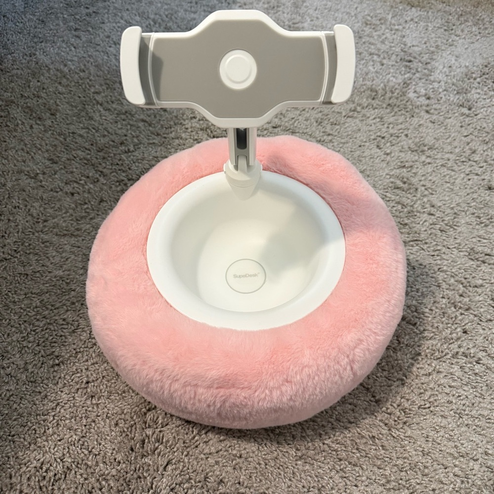 Fuzzy Bowl Phone Holder, Tablet Pillow Stand, Adjustable Phone Holder for Beds